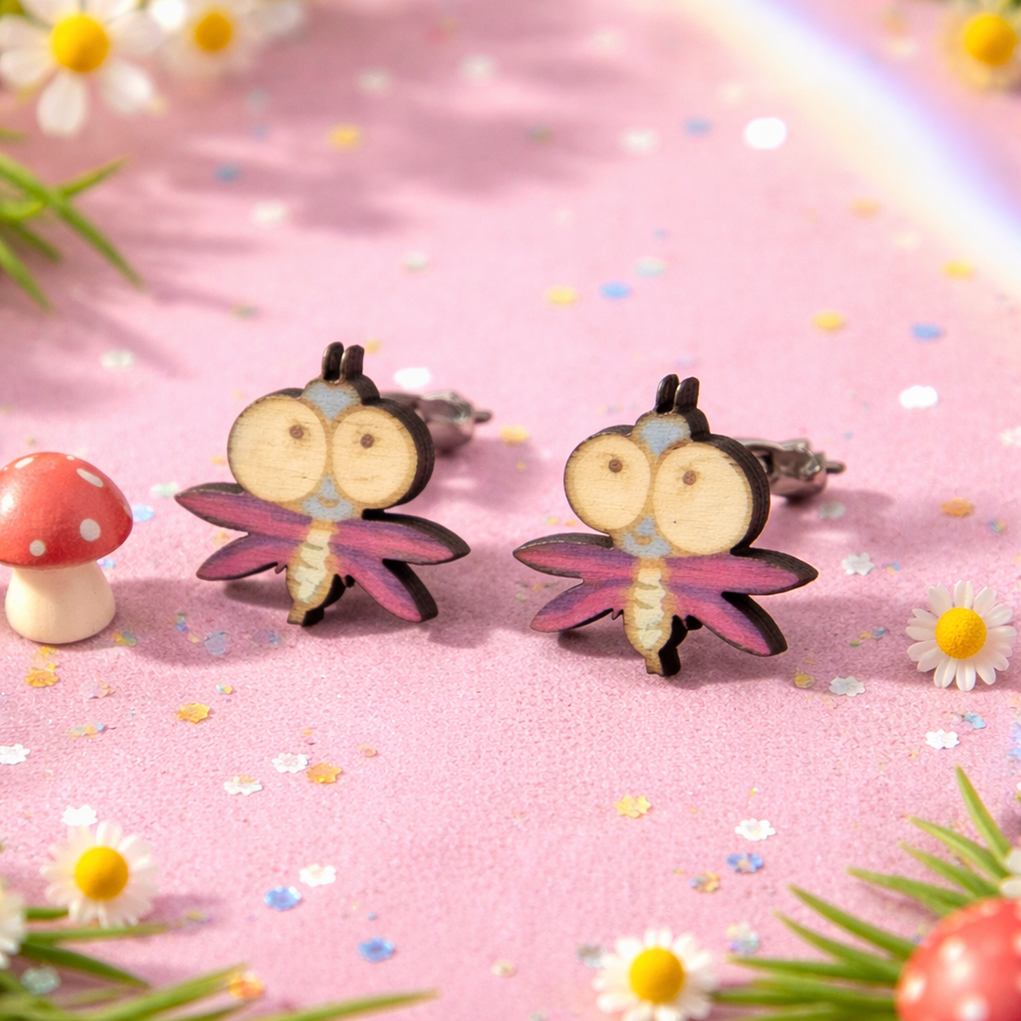 Dragonfly Studs - 16 x 15 mm