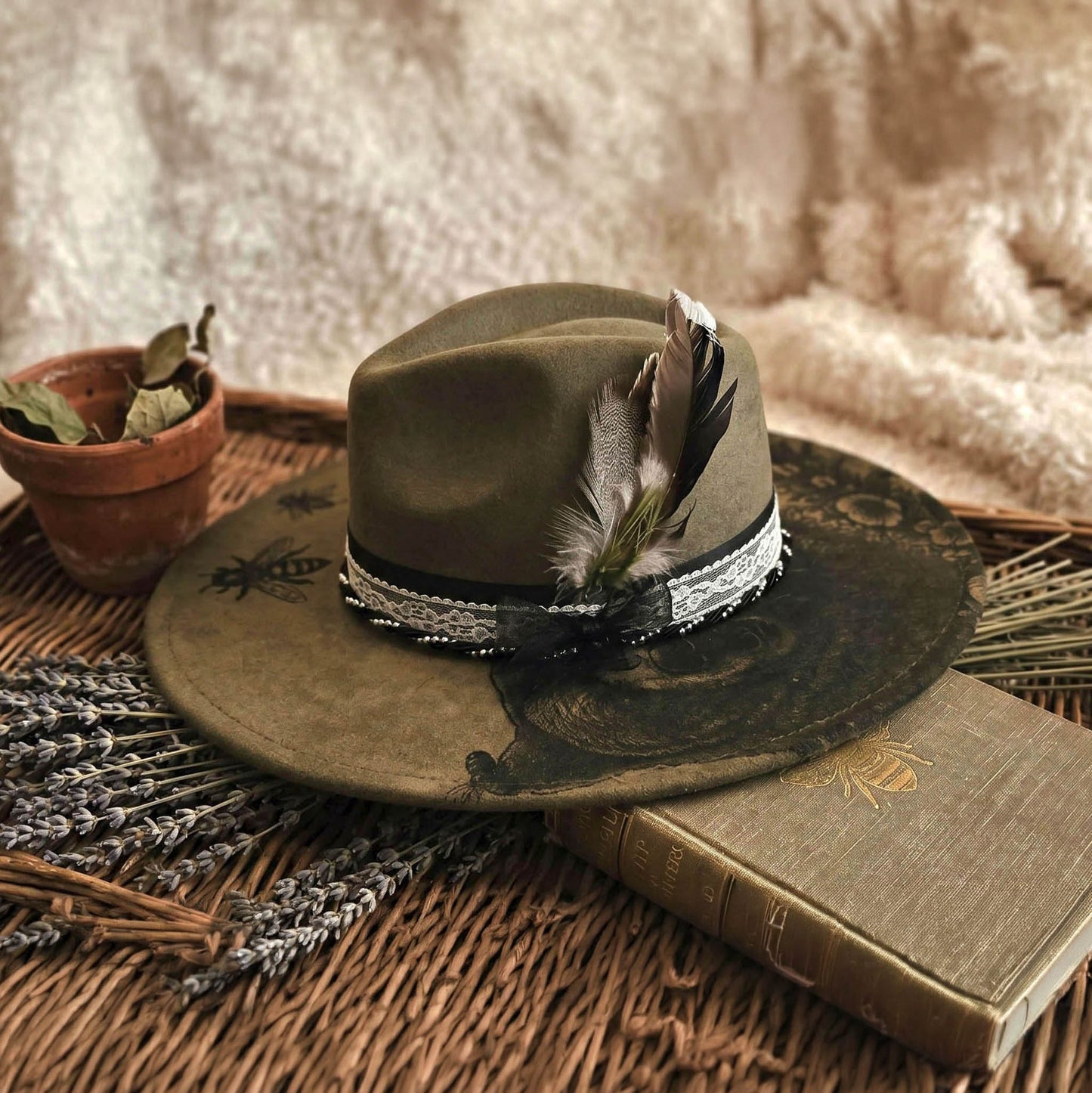 Suede Big Brim Cowboy Hat - Bear and Bees